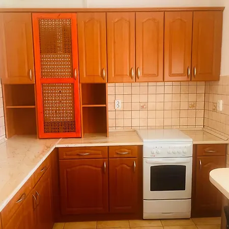 Lägenhet Zam-zem Apartman
